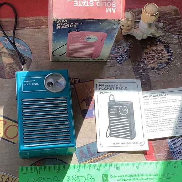 โ๏ธ vintage Book -  Operating Radio Control ENGINES - Picture 12 of 16